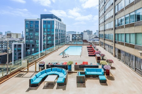 Holiday Inn Golden Gateway by IHG