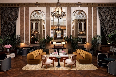 Beacon Grand, A Union Square Hotel 