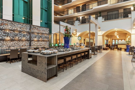 Embassy Suites by Hilton Miami International Airport